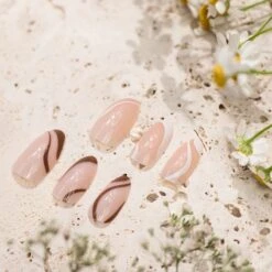 DUFFBEAUTY Reusable Press-On Manicure Nails - Cappuccino Swirl 21 DUFFBEAUTY Reusable Press-On Manicure Nails - Cappuccino Swirl -Skonhed og Tilbehor duffbeauty reusable press on manicure nails cappuccino swirl 1670849106