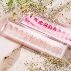 DUFFBEAUTY Reusable Press-On Manicure Nails - Golden Peach -Skonhed og Tilbehor duffbeauty reusable press on manicure nails golden peach 1670850348