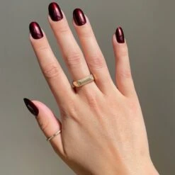 DUFFBEAUTY Reusable Press-On Manicure - Very Vamp -Skonhed og Tilbehor duffbeauty reusable press on manicure very vamp 1661159522