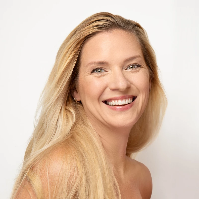 Lavinde Copenhagen NATURAL GLOW Liquid Foundation 30 Ml - No. 201 Cool Ivory 7 Lavinde Copenhagen NATURAL GLOW Liquid Foundation 30 Ml - No. 201 Cool Ivory - Billede 5