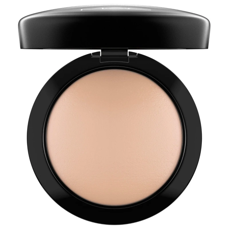 MAC Mineralize Skinfinish Natural 10 Gr. - Medium Plus 3 MAC Mineralize Skinfinish Natural 10 Gr. - Medium Plus