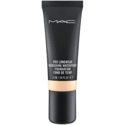 MAC Pro Longwear Nourishing Waterproof Foundation 25 Ml - NC12