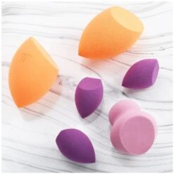Real Techniques 6 Miracle Complexion Sponges 5 Real Techniques 6 Miracle Complexion Sponges -Skonhed og Tilbehor real techniques 6 miracle complexion sponges 1653304736