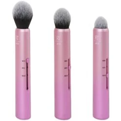 Real Techniques Custom Cheek Brush 8 Real Techniques Custom Cheek Brush -Skonhed og Tilbehor real techniques custom cheek brush n 1609225559